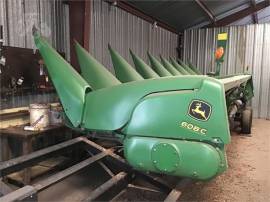 2010 JOHN DEERE 608C