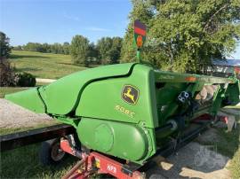 2011 JOHN DEERE 608C