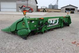 2011 JOHN DEERE 608C