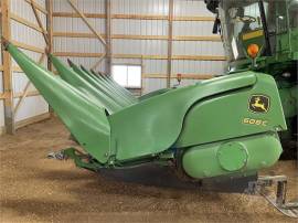 2011 JOHN DEERE 608C