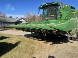 2011 JOHN DEERE 608C