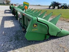 2012 JOHN DEERE 608C