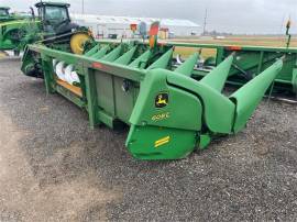 2013 JOHN DEERE 608C