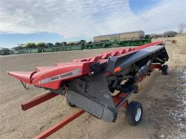 2013 MASSEY FERGUSON 830