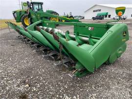 2015 JOHN DEERE 608C