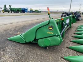 2015 JOHN DEERE 608C