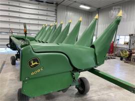 2016 JOHN DEERE 608C