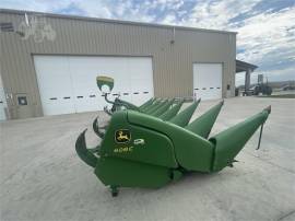 2016 JOHN DEERE 608C