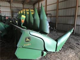 2017 JOHN DEERE 608C