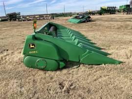 2017 JOHN DEERE 608C