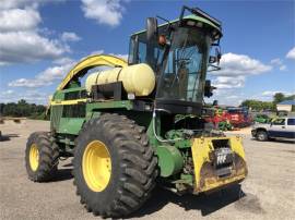 1998 JOHN DEERE 6750