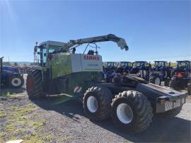 2002 CLAAS JAGUAR 900