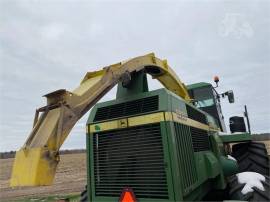 2002 JOHN DEERE 6950