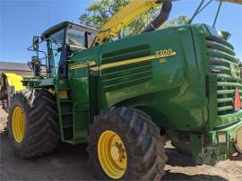 2007 JOHN DEERE 7700