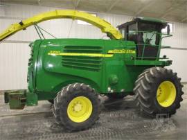 2007 JOHN DEERE 7700