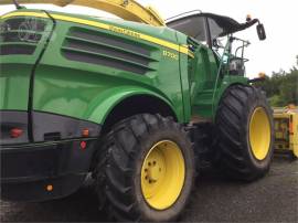 2016 JOHN DEERE 8700