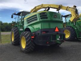 2016 JOHN DEERE 8700