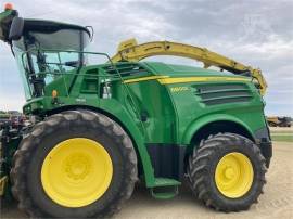 2016 JOHN DEERE 8800