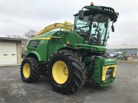 2017 JOHN DEERE 8700