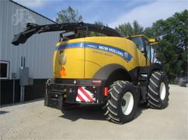 2017 NEW HOLLAND FR850