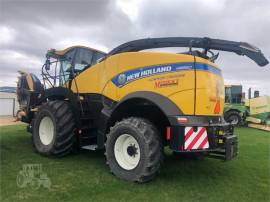 2017 NEW HOLLAND FR850