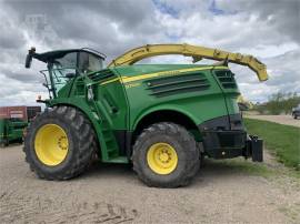 2018 JOHN DEERE 8700