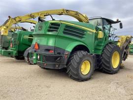 2018 JOHN DEERE 8700