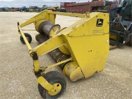 2001 JOHN DEERE 630A