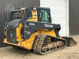 2015 DEERE 333E