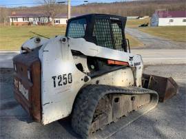 2005 BOBCAT T250