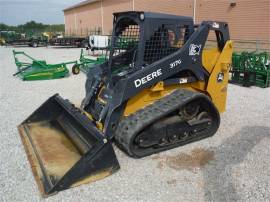 2023 DEERE 317G