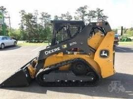 2023 DEERE 317G