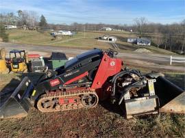 2011 TORO DINGO TX427N