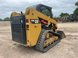 2017 CATERPILLAR 239D