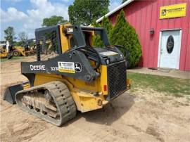 2014 DEERE 323E