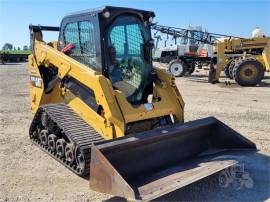 2015 CATERPILLAR 257D