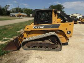 2005 DEERE CT322