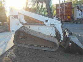 BOBCAT T200