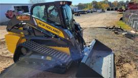 2022 NEW HOLLAND C332