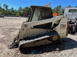 2009 BOBCAT T250