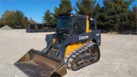 2010 DEERE 323D