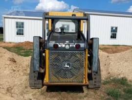 2011 DEERE 319D