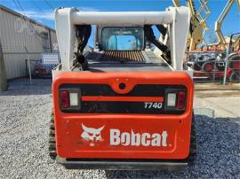 2018 BOBCAT T740