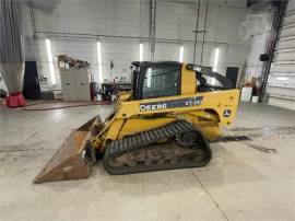 2008 DEERE CT332