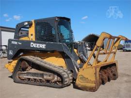 2015 DEERE 333E