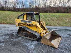 2006 DEERE CT332