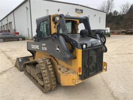 2014 DEERE 323E