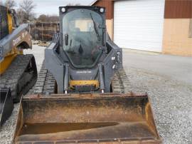 2019 DEERE 325G