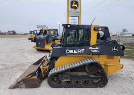 2019 DEERE 325G