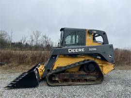 2016 DEERE 329E